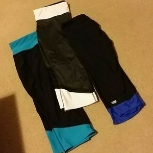 3 pair cropped Yoga/Running leggings sz. XL